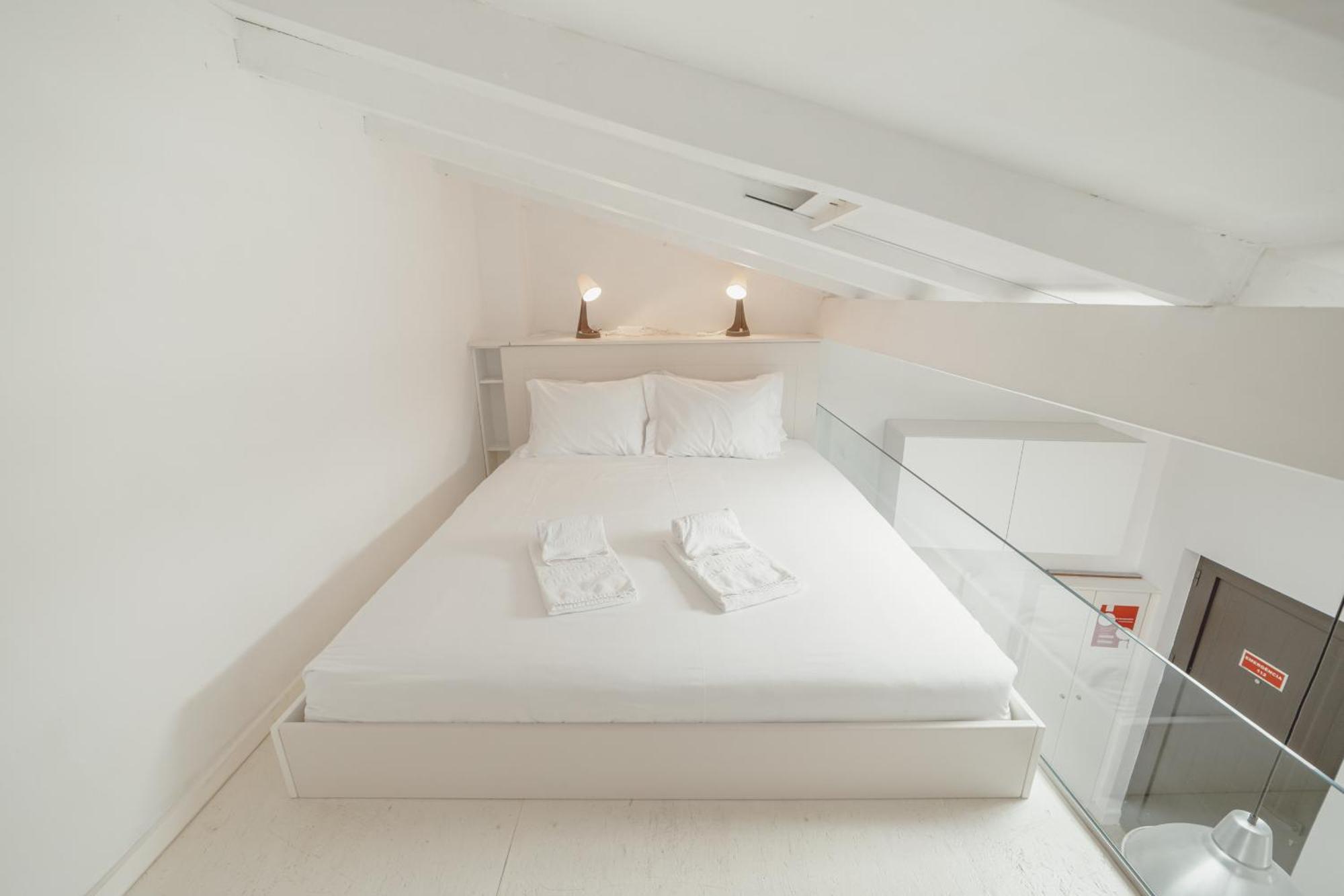 Mezzanine Stylish Apartments By Vacationy ปอร์โต ภายนอก รูปภาพ