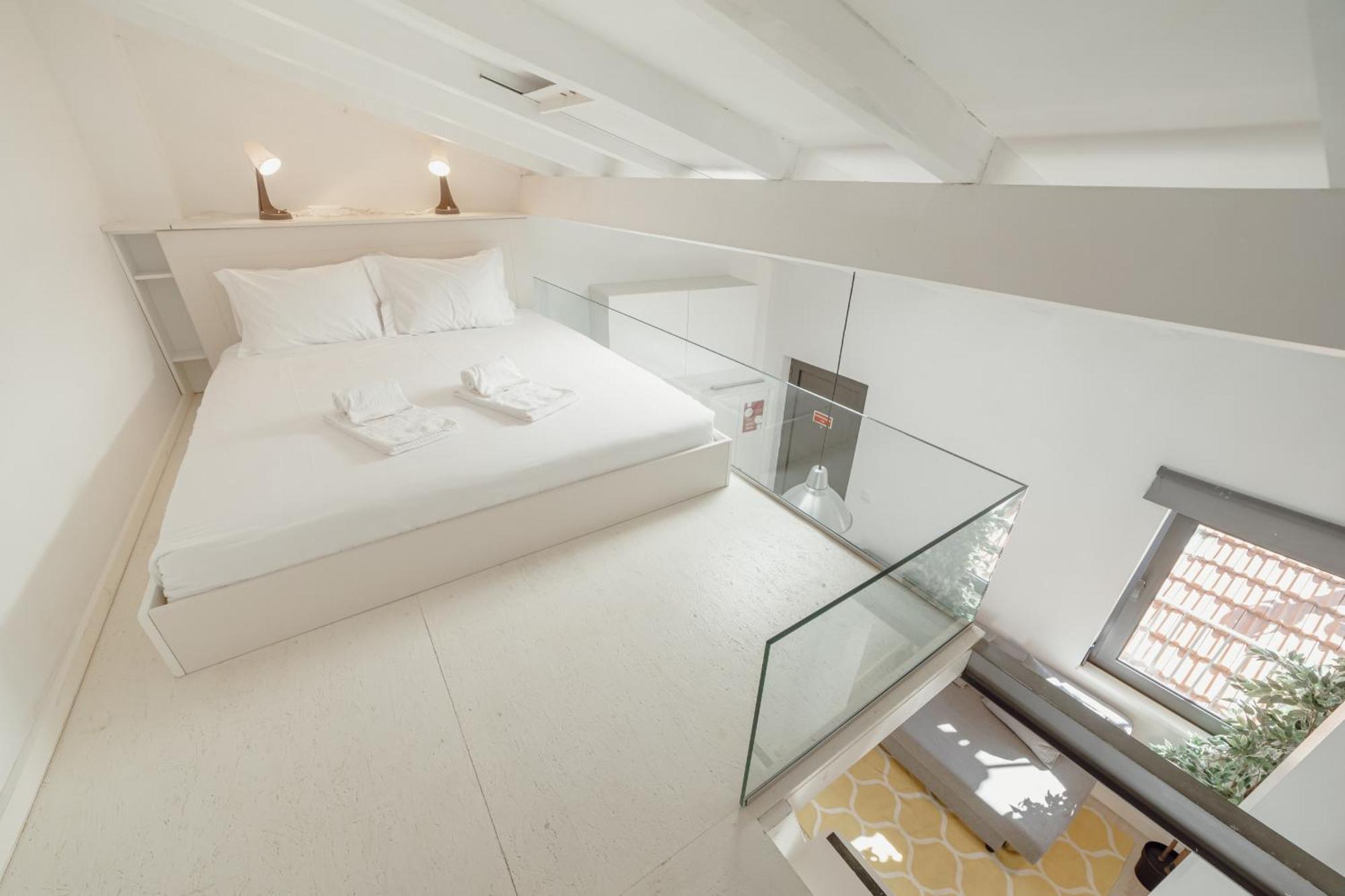 Mezzanine Stylish Apartments By Vacationy ปอร์โต ภายนอก รูปภาพ